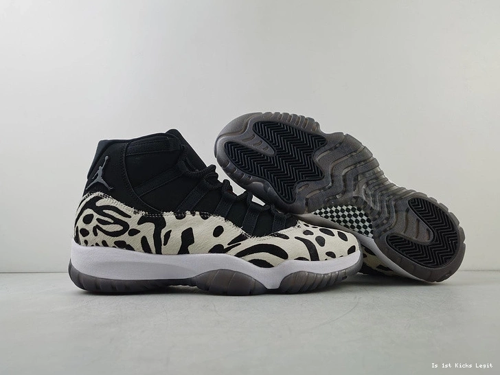 Instinct Air AR0715-010 11 Animal Jordan 1217